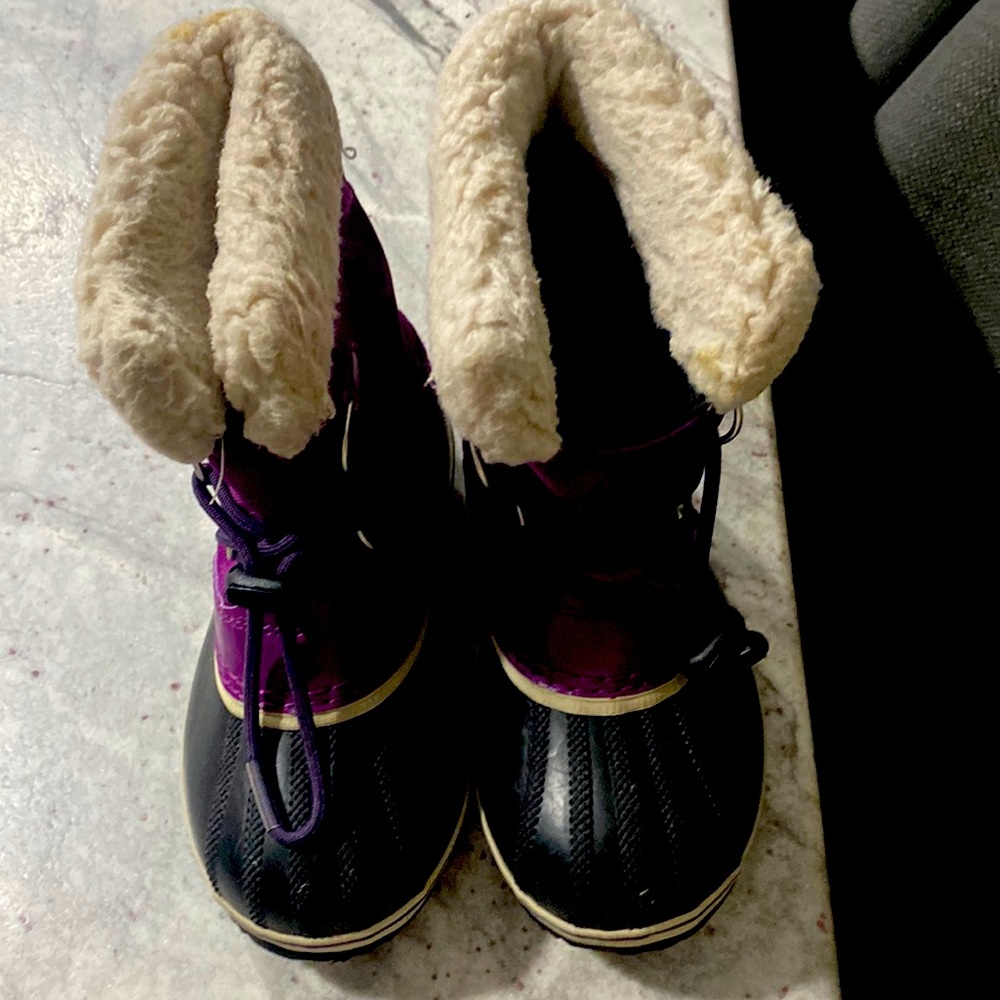 Sorel snow boots!